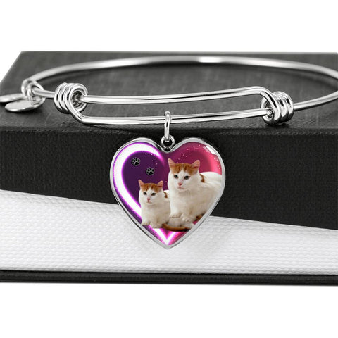 Turkish Van Cat Print Heart Pendant Bangle