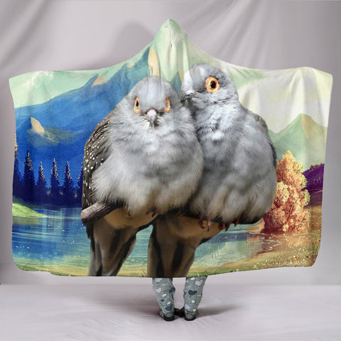 Diamond Dove Bird Print Hooded Blanket