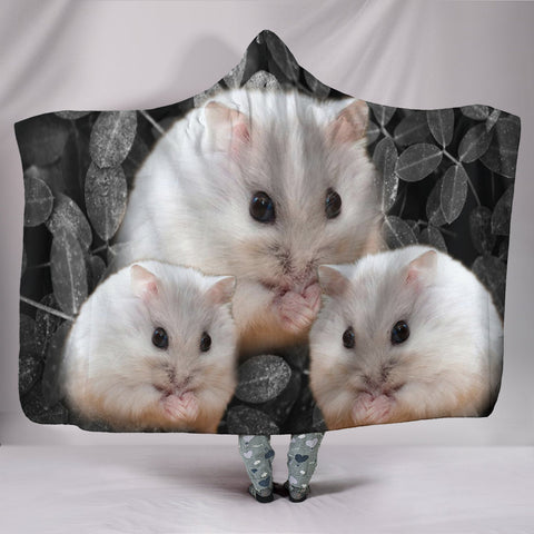 Lovely Chinese Hamster Print Hooded Blanket