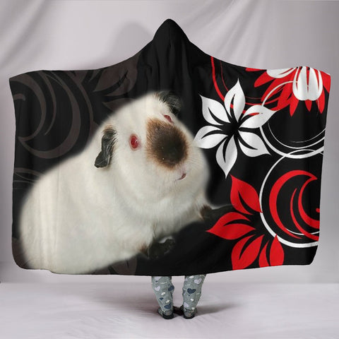 Himalayan guinea pig Print Hooded Blanket