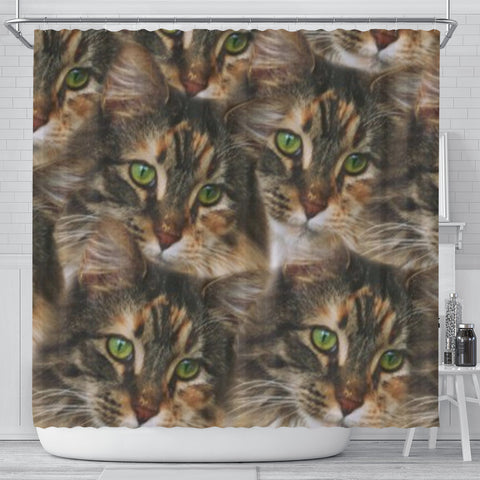 Maine Coon Cat Print Shower Curtain